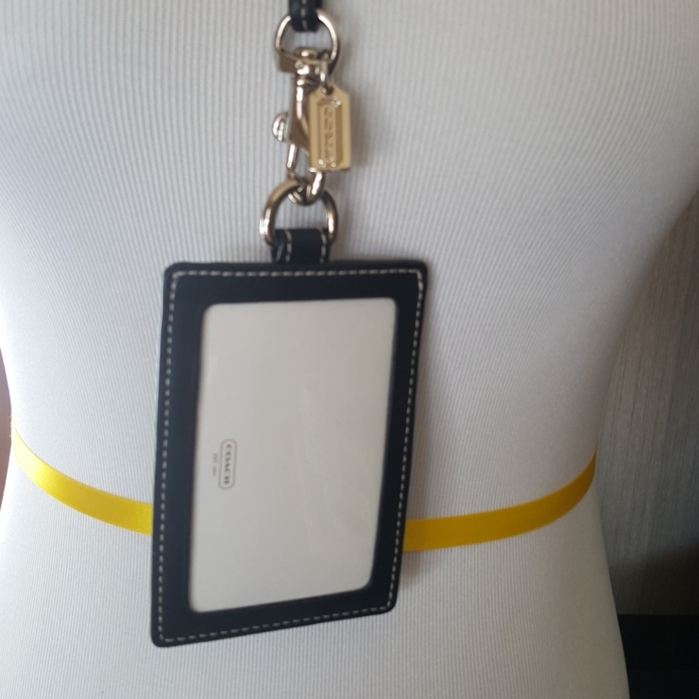 Coach id badge necklace style holder